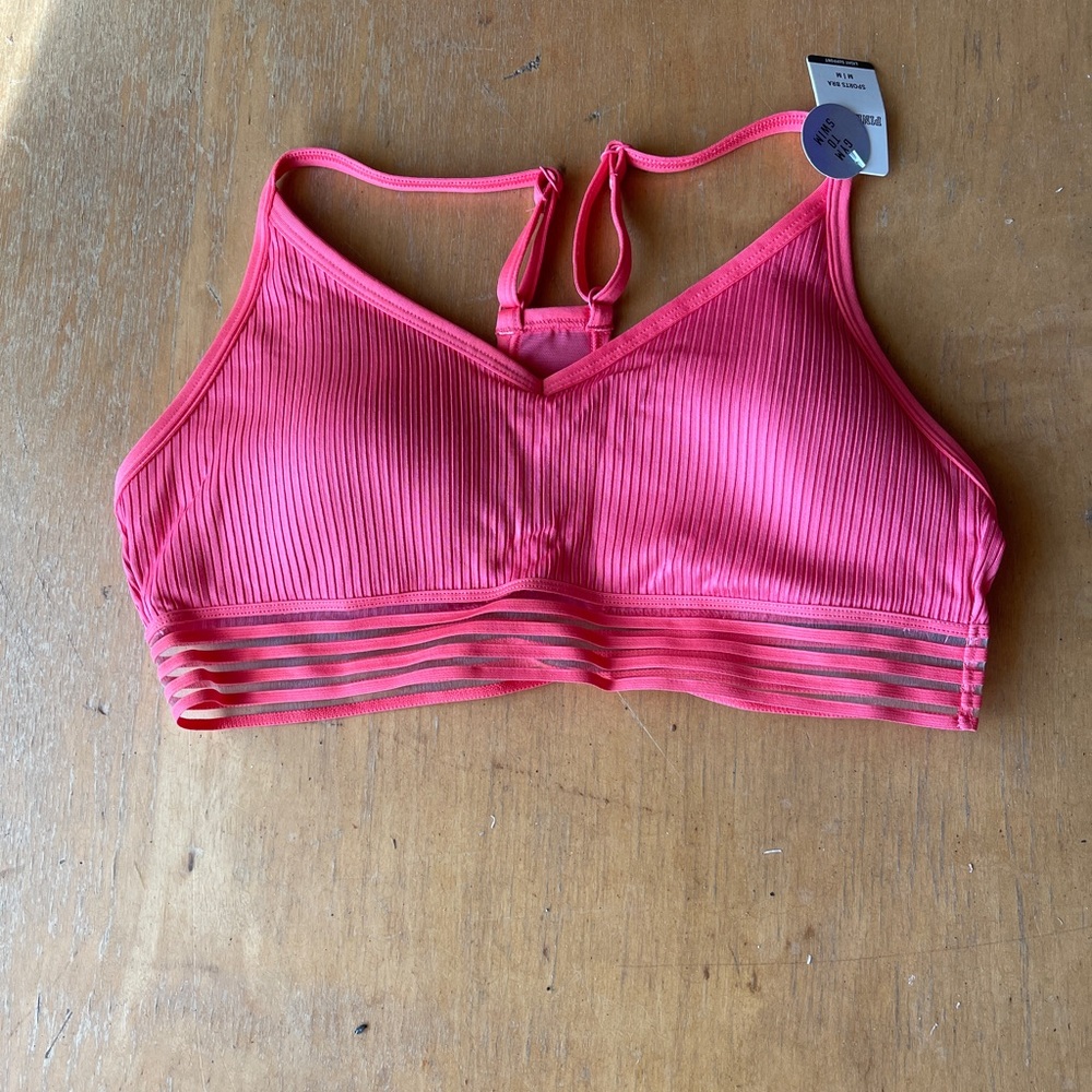 Victoria’s Secret Gym to Swim